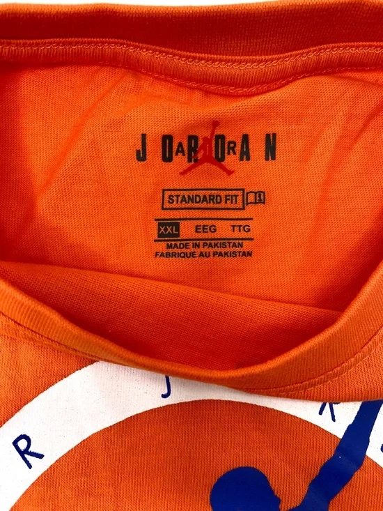 Nike Air Jordan Men’s Shirt - Picture 3 of 4